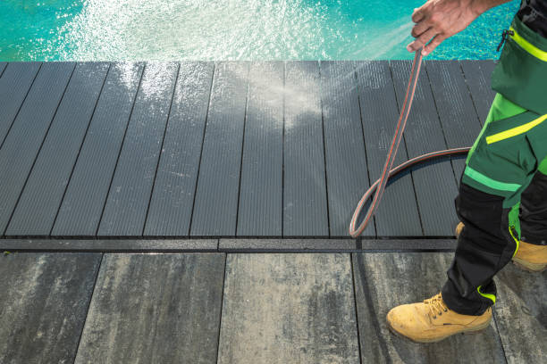 Best Residential Pressure Washing Services  in Freeport, NY